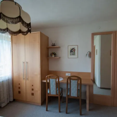 Ferienwohnung Burgstein * Umhausen